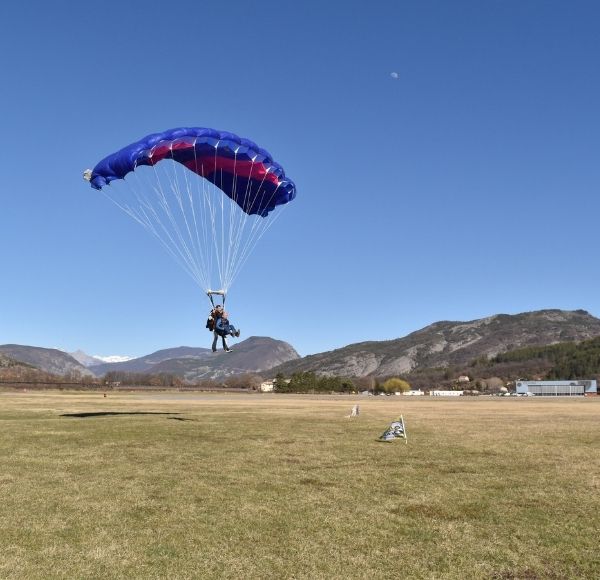 soft landing parachute tallard