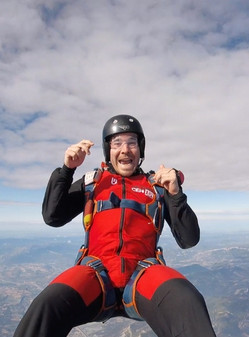 Smile parachutist Gap Tallard