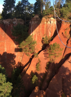 Survoler les Ocres de Roussillon en montgolfière